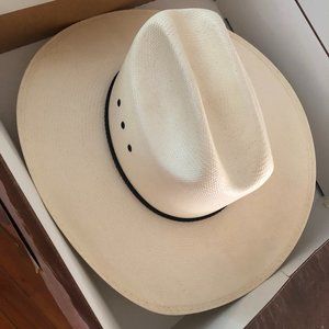 Cowboy Hat, Resistol George Strait straw, size 7 1/8